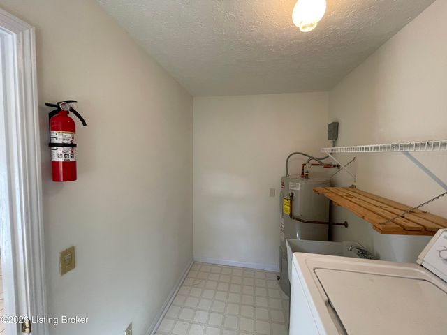 1113 Tara Way, Lawrenceburg, KY 40342