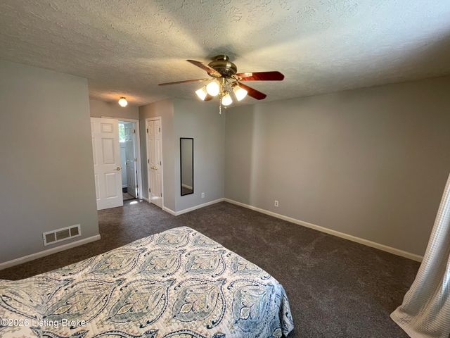 1113 Tara Way, Lawrenceburg, KY 40342