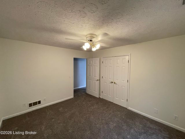 1113 Tara Way, Lawrenceburg, KY 40342