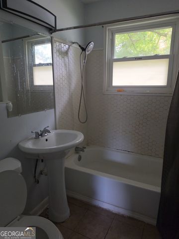 2030 E 42nd Street, Savannah, GA 31404