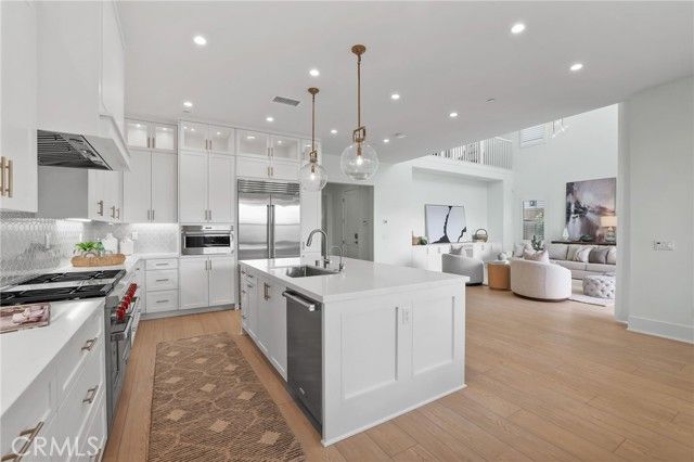 107 Orbit, Irvine, CA 92618