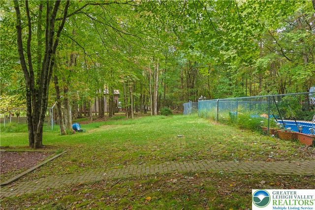 271 North Shore Drive, Tunkhannock Twp, PA 18210