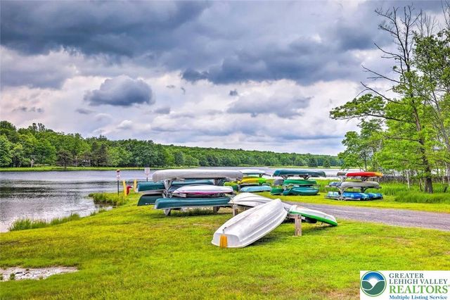 271 North Shore Drive, Tunkhannock Twp, PA 18210