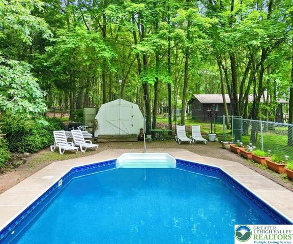 271 North Shore Drive, Tunkhannock Twp, PA 18210