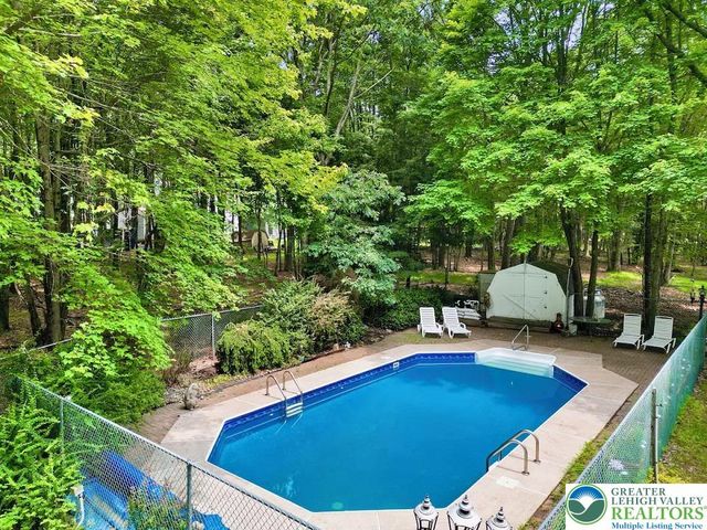 271 North Shore Drive, Tunkhannock Twp, PA 18210