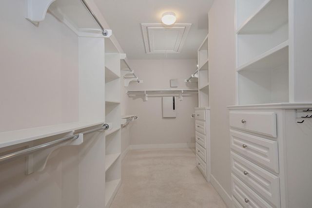 190 W Breezy Way, The Woodlands, TX 77380