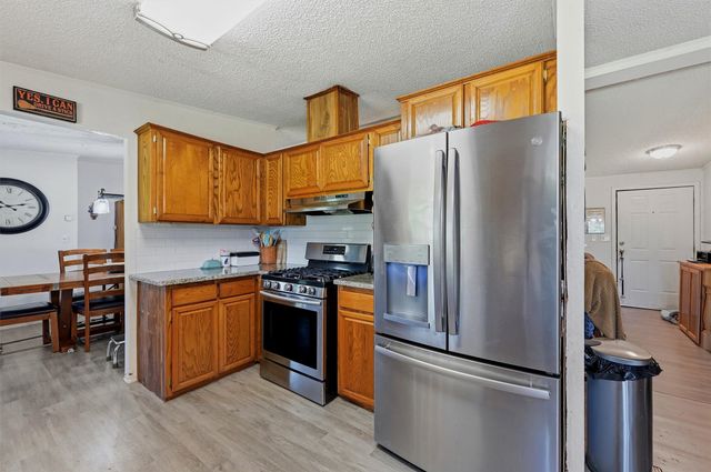 872 County Road 4244, Bonham, TX 75418