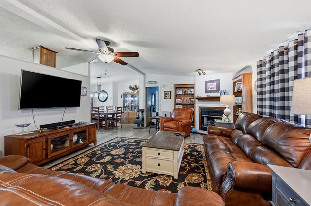 872 County Road 4244, Bonham, TX 75418