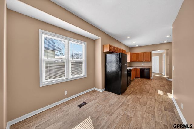 4812 S 17Th Street, Omaha, NE 68107