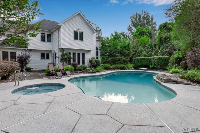 20 Caroline Lane, Elma, NY 14059