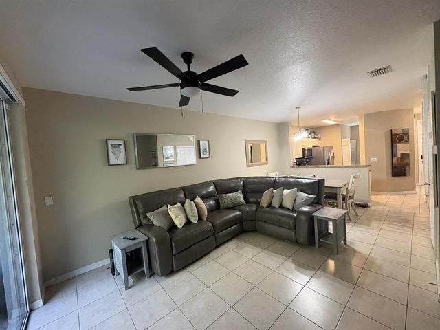 1966 Alamanda Way, Riviera Beach, FL 33404