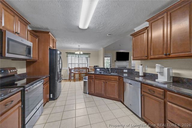 3805 Sunchase Drive, Fayetteville, NC 28306