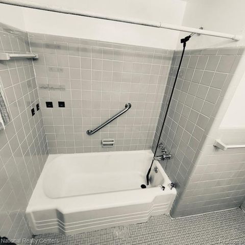 19189 Appleton Street, Detroit, MI 48219