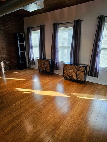 1365 Cambridge St 3, Cambridge, MA 02139