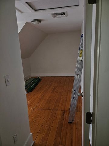 1365 Cambridge St 3, Cambridge, MA 02139