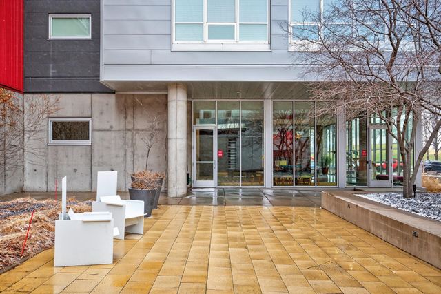 901 S 2nd Street 406, Minneapolis, MN 55415