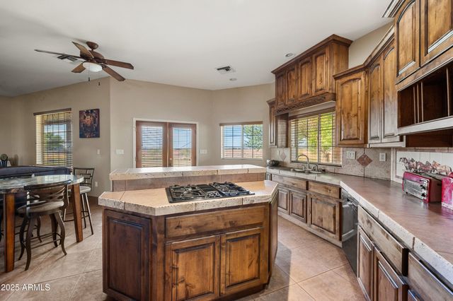 32025 W Marsh Road, Casa Grande, AZ 85193