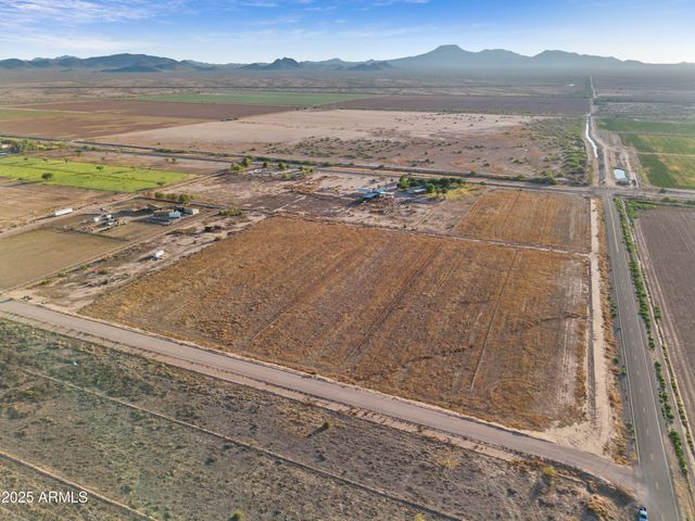 32025 W Marsh Road, Casa Grande, AZ 85193
