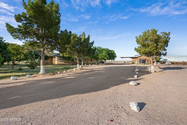 32025 W Marsh Road, Casa Grande, AZ 85193