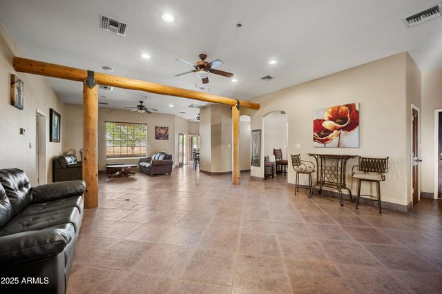 32025 W Marsh Road, Casa Grande, AZ 85193