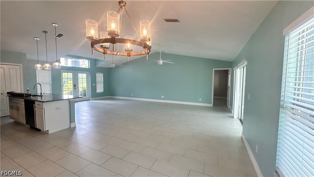 1306 SW 19th LN, Cape Coral, FL 33991