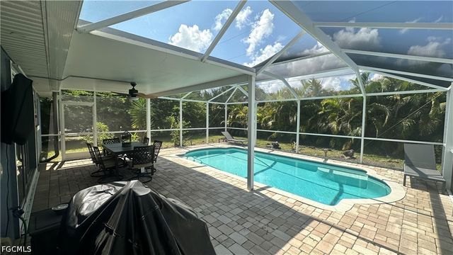 1306 SW 19th LN, Cape Coral, FL 33991