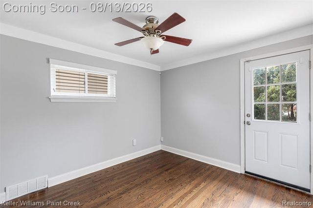 706 E Windemere Avenue, Royal Oak, MI 48073