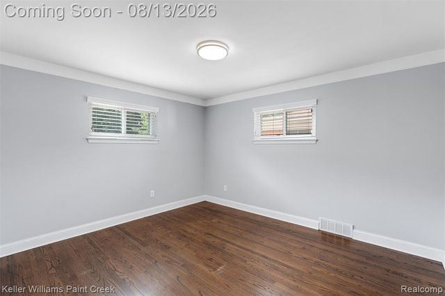 706 E Windemere Avenue, Royal Oak, MI 48073