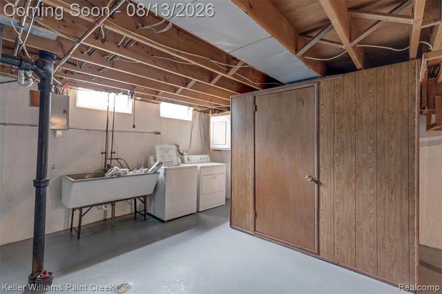 706 E Windemere Avenue, Royal Oak, MI 48073