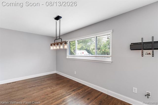 706 E Windemere Avenue, Royal Oak, MI 48073