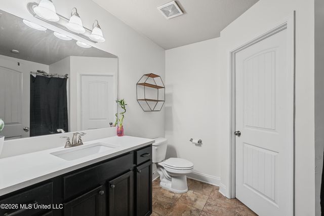 1908 Central Ridge Drive, Southaven, MS 38671