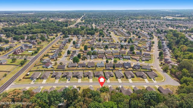 1908 Central Ridge Drive, Southaven, MS 38671