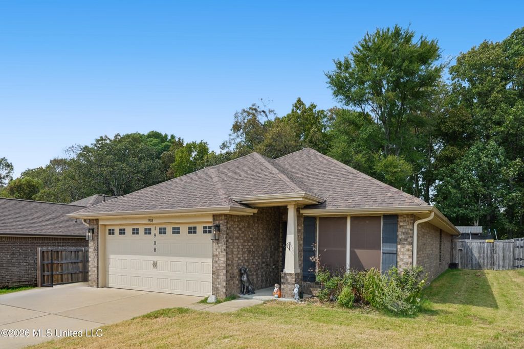 1908 Central Ridge Drive, Southaven, MS 38671 — photo 2