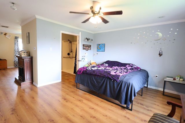 524 Oakwood Dr, Houma, LA 70363