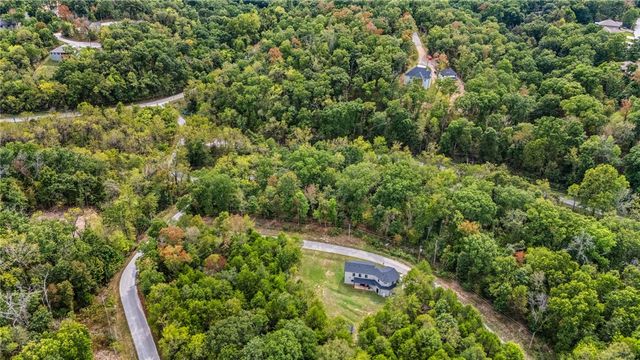 Seaton Drive, Bella Vista, AR 72714