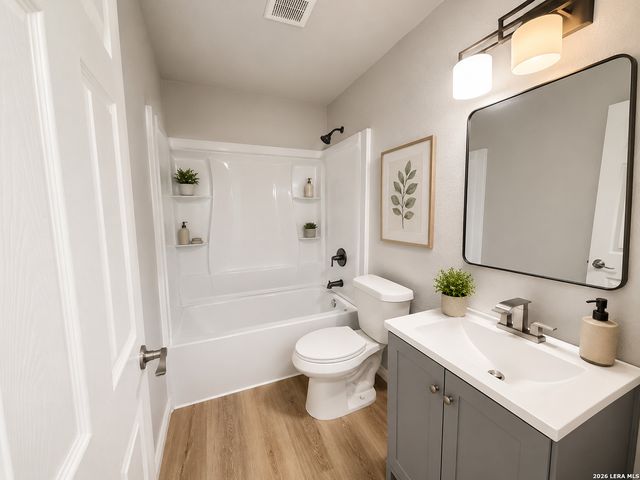 5115 CORAL MIST ST, Kirby, TX 78219