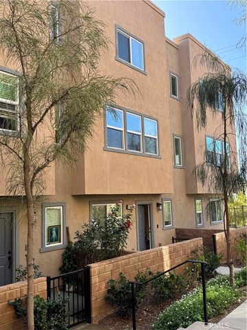 12745 Watt Lane B, Sylmar, CA 91342