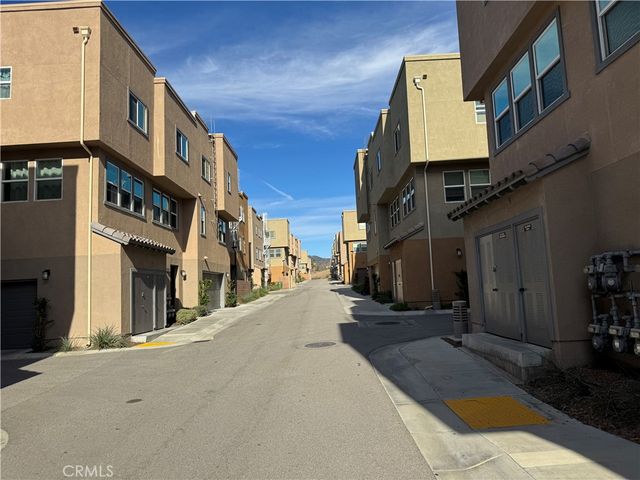 12745 Watt Lane B, Sylmar, CA 91342