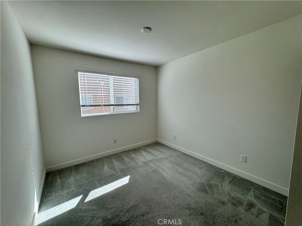 Image 19 of property listing at 12745 Watt Lane B, Sylmar, CA 91342