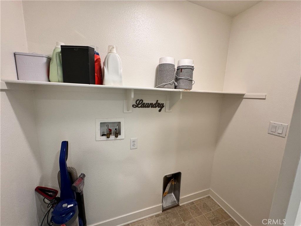 Image 25 of property listing at 12745 Watt Lane B, Sylmar, CA 91342