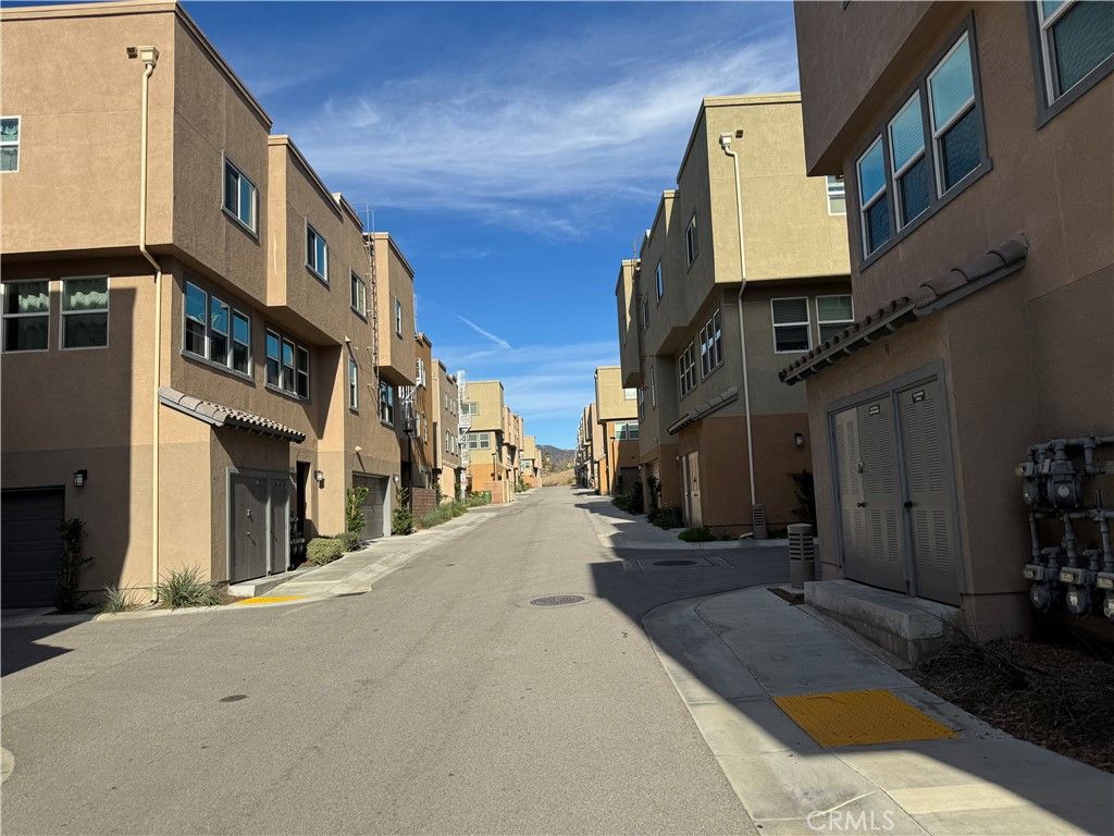 Image 27 of property listing at 12745 Watt Lane B, Sylmar, CA 91342