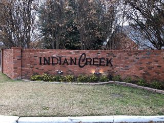 903 Roaring Springs Road, Fort Worth, TX 76114