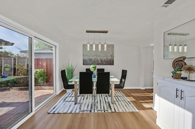 36001 Cabrillo Dr, Fremont, CA 94536