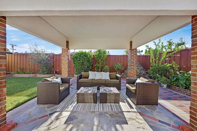 36001 Cabrillo Dr, Fremont, CA 94536