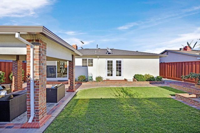 36001 Cabrillo Dr, Fremont, CA 94536