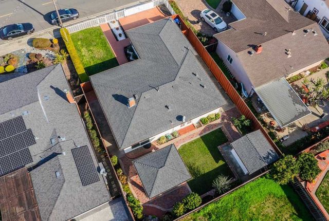 36001 Cabrillo Dr, Fremont, CA 94536