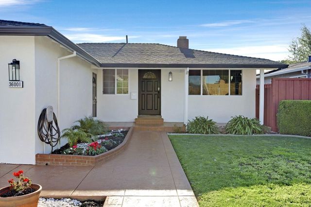 36001 Cabrillo Dr, Fremont, CA 94536