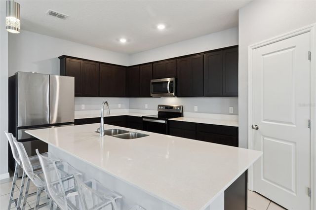 732 LONGLEAF LANE, Lake Alfred, FL 33850