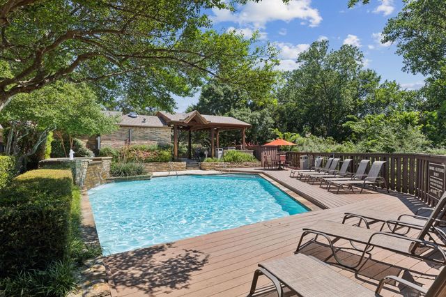 5616 Preston Oaks Road 105, Dallas, TX 75254