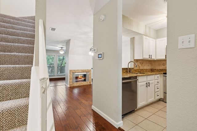 5616 Preston Oaks Road 105, Dallas, TX 75254